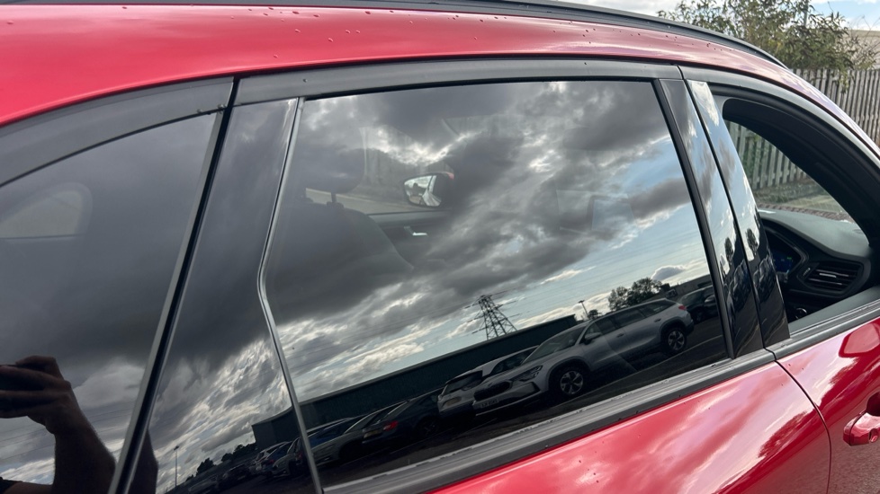 Ford Kuga 2.5 FHEV ST-Line X Edition 5dr CVT Hybrid Estate - Image 34