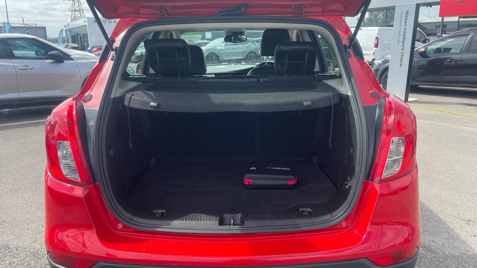 Vauxhall Mokka X 1.4T Griffin Plus 5dr Petrol Hatchback - Image 4