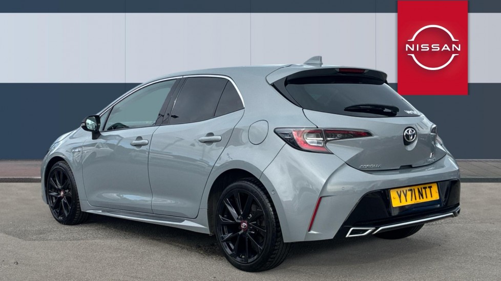 Toyota Corolla 1.8 VVT-i Hybrid GR Sport 5dr CVT Hybrid Hatchback - Image 2
