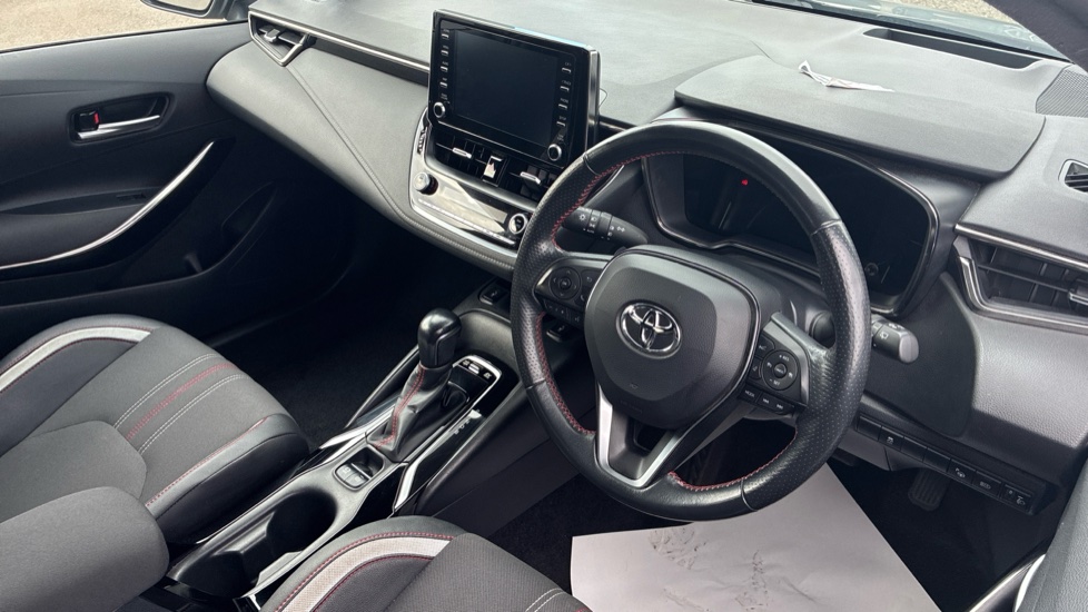 Toyota Corolla 1.8 VVT-i Hybrid GR Sport 5dr CVT Hybrid Hatchback - Image 11