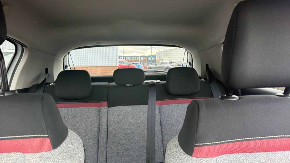 Citroen C3 1.2 PureTech C-Series 5dr Petrol Hatchback - Image 15