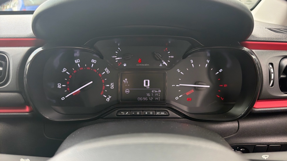 Citroen C3 1.2 PureTech C-Series 5dr Petrol Hatchback - Image 18