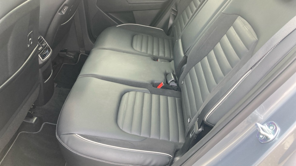 Kia Sportage 1.6T GDi HEV GT-Line S 5dr Auto Hybrid Estate - Image 16