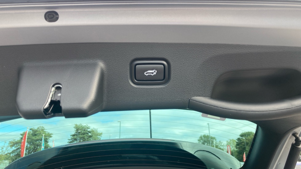 Kia Sportage 1.6T GDi HEV GT-Line S 5dr Auto Hybrid Estate - Image 21