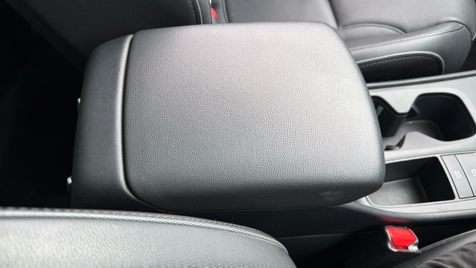 Hyundai TUCSON 1.6 TGDi Ultimate 5dr 2WD Petrol Estate - Image 25