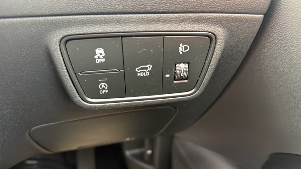 Hyundai TUCSON 1.6 TGDi Ultimate 5dr 2WD Petrol Estate - Image 31
