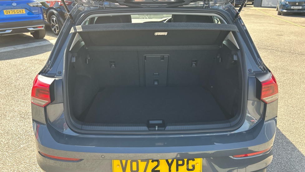 Volkswagen Golf 1.5 TSI 150 Life 5dr Petrol Hatchback - Image 4