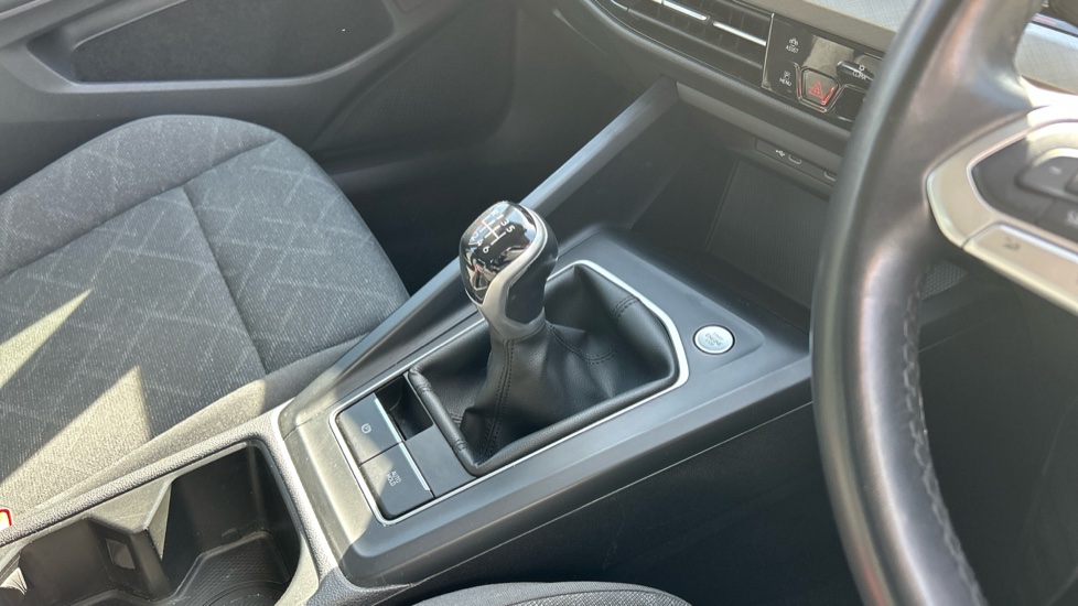 Volkswagen Golf 1.5 TSI 150 Life 5dr Petrol Hatchback - Image 13