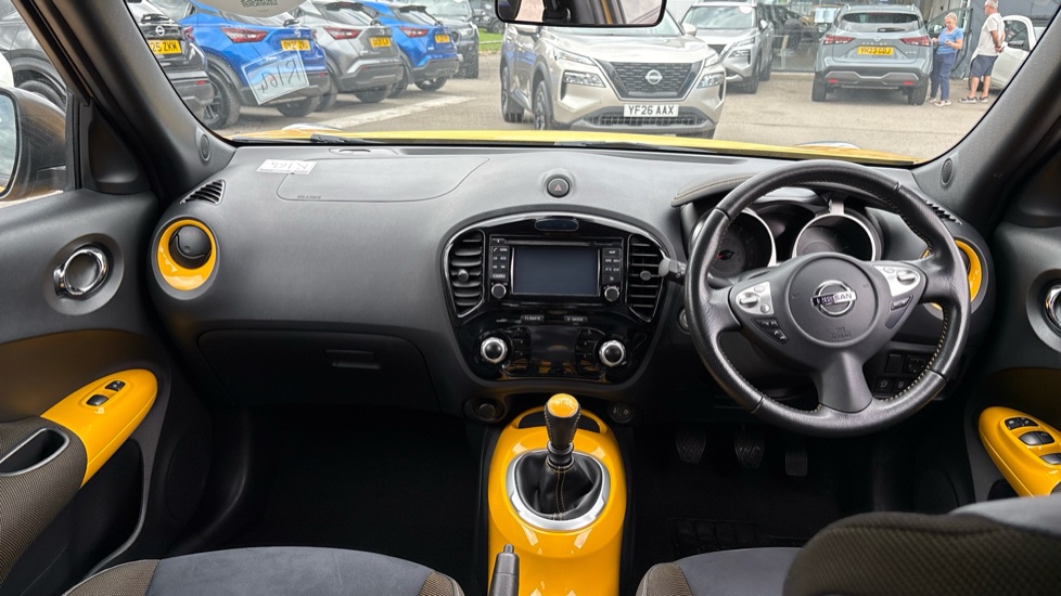 Nissan Juke 1.2 DiG-T N-Connecta 5dr Petrol Hatchback - Image 10