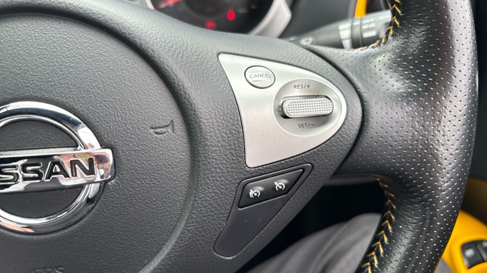 Nissan Juke 1.2 DiG-T N-Connecta 5dr Petrol Hatchback - Image 25