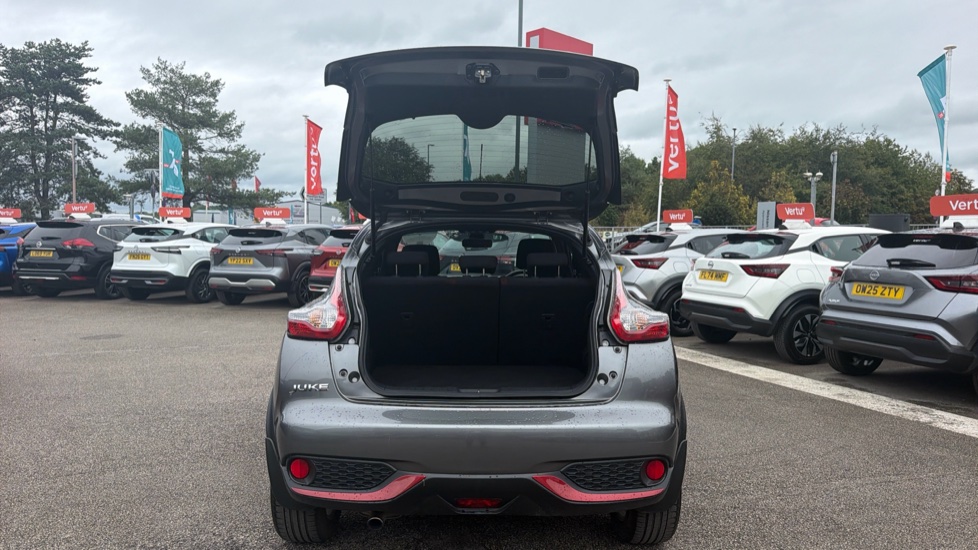 Nissan Juke 1.2 DiG-T N-Connecta 5dr Petrol Hatchback - Image 4