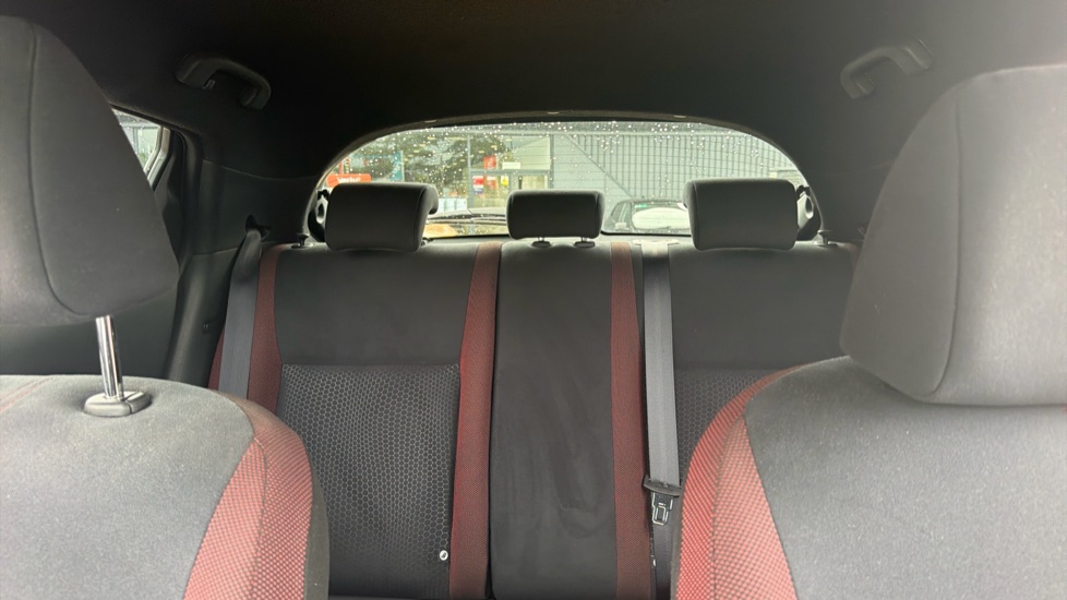 Nissan Juke 1.2 DiG-T N-Connecta 5dr Petrol Hatchback - Image 15