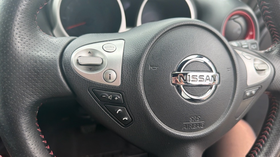Nissan Juke 1.2 DiG-T N-Connecta 5dr Petrol Hatchback - Image 28