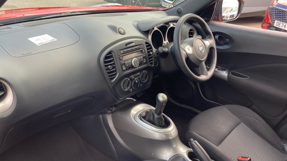 Nissan Juke 1.6 [94] Visia 5dr Petrol Hatchback - Image 9