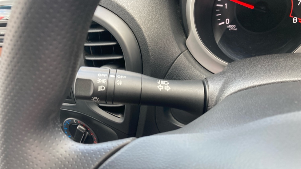 Nissan Juke 1.6 [94] Visia 5dr Petrol Hatchback - Image 24