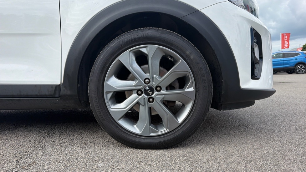 Kia Stonic 1.0T GDi First Edition 5dr Petrol Estate - Image 7