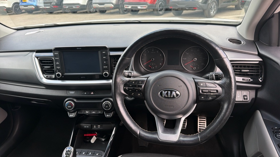 Kia Stonic 1.0T GDi First Edition 5dr Petrol Estate - Image 10