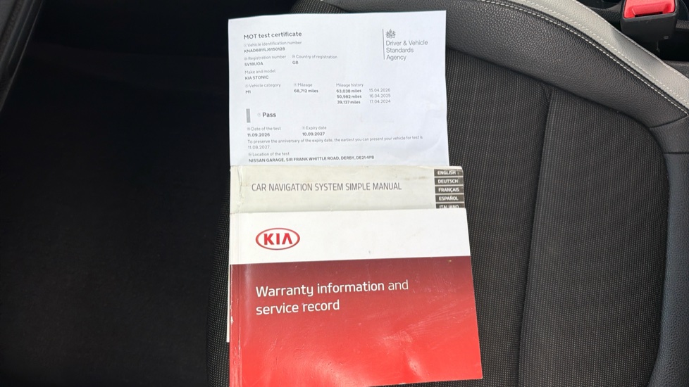 Kia Stonic 1.0T GDi First Edition 5dr Petrol Estate - Image 19