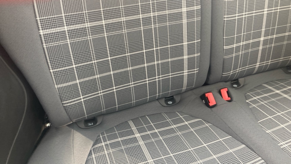Fiat 500 1.2 Lounge 3dr Petrol Hatchback - Image 17