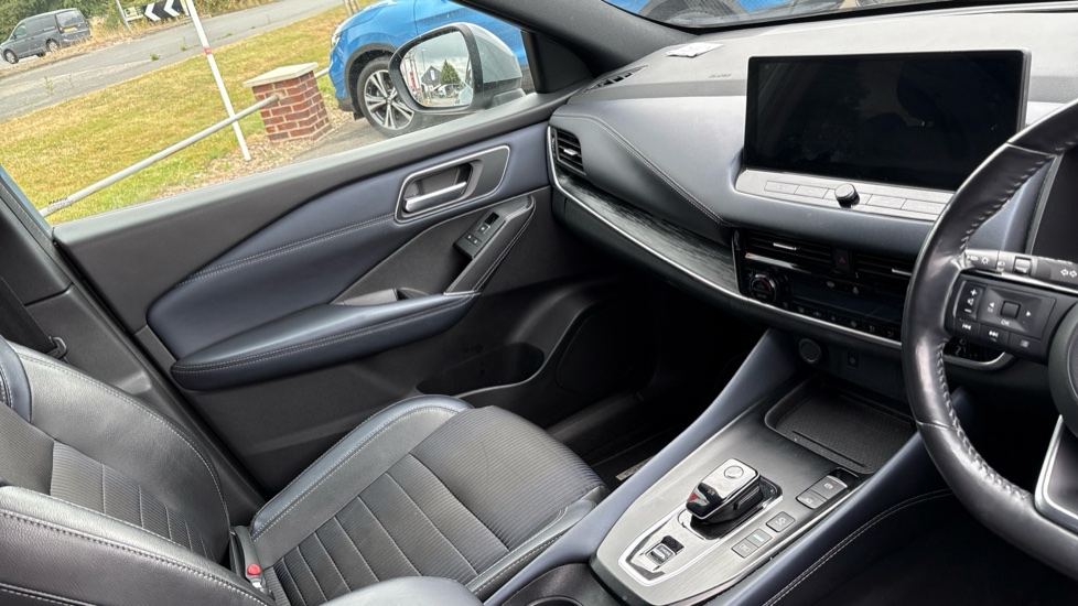 Nissan Qashqai 1.5 E-Power Tekna 5dr Auto Hybrid Hatchback - Image 14