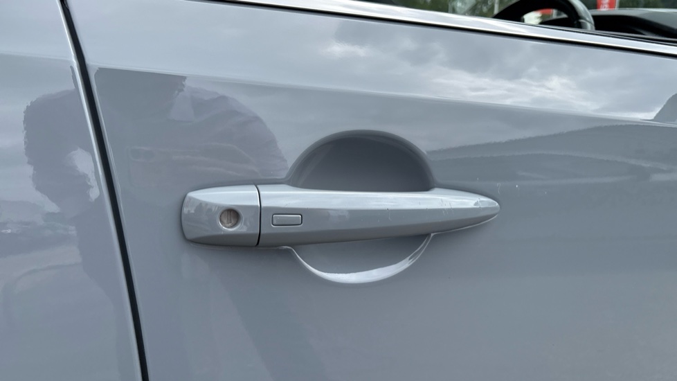 Nissan Qashqai 1.5 E-Power Tekna 5dr Auto Hybrid Hatchback - Image 21