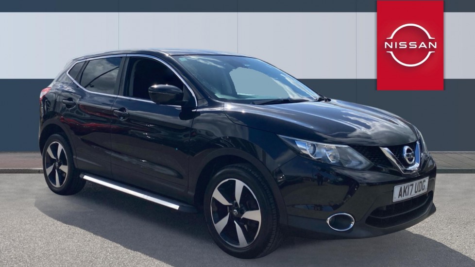 Nissan Qashqai 1.5 dCi N-Connecta 5dr Diesel Hatchback - Image 1