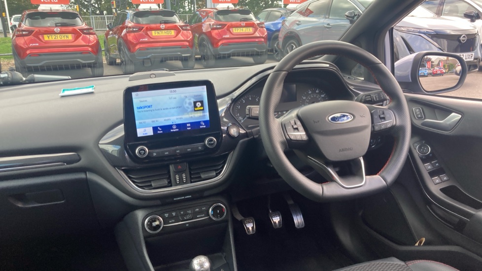 Ford Fiesta 1.0 EcoBoost Hybrid mHEV 125 ST-Line X Edition 5dr Petrol Hatchback - Image 10