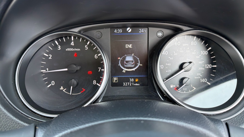 Nissan Qashqai 1.3 DiG-T 160 [157] Acenta Premium 5dr DCT Petrol Hatchback - Image 28