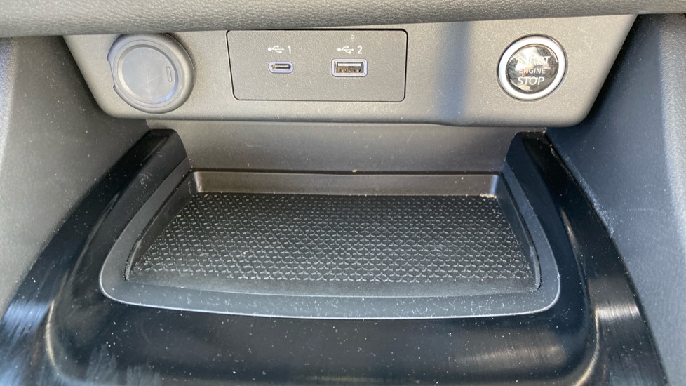 Nissan X-Trail 1.5 MHEV 163 Acenta Premium 5dr Xtronic Petrol Station Wagon - Image 35