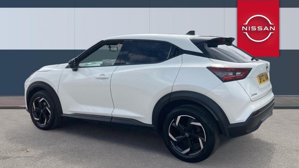 Nissan Juke 1.0 DiG-T 114 N-Connecta 5dr DCT Petrol Hatchback - Image 2
