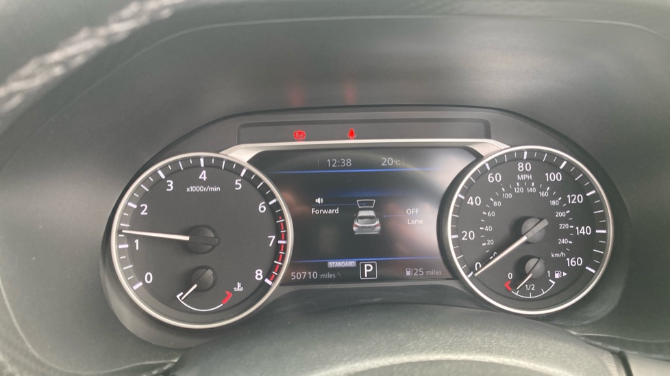Nissan Juke 1.0 DiG-T 114 N-Connecta 5dr DCT Petrol Hatchback - Image 18