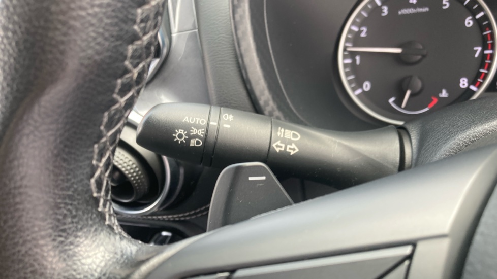 Nissan Juke 1.0 DiG-T 114 N-Connecta 5dr DCT Petrol Hatchback - Image 27