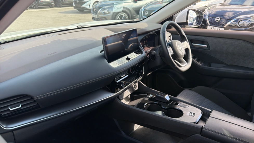 Nissan X-Trail 1.5 E-Power 204 N-Connecta 5dr Xtronic Hybrid Station Wagon - Image 9
