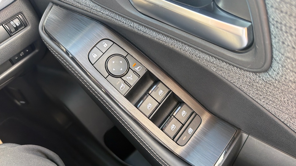 Nissan X-Trail 1.5 E-Power 204 N-Connecta 5dr Xtronic Hybrid Station Wagon - Image 25