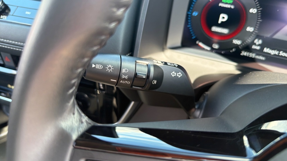 Nissan X-Trail 1.5 E-Power 204 N-Connecta 5dr Xtronic Hybrid Station Wagon - Image 30