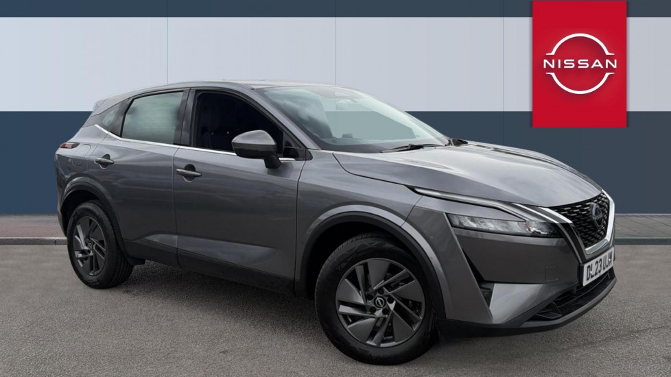 Nissan Qashqai 1.3 DiG-T MH Acenta Premium 5dr Petrol Hatchback - Image 1