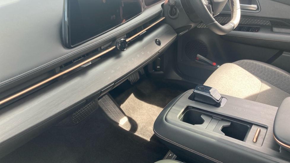 Nissan ARIYA 160kW Advance 63kWh 22kWCh 5dr Auto Electric Hatchback - Image 13