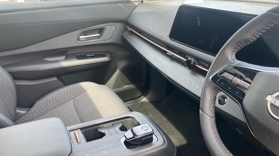 Nissan ARIYA 160kW Advance 63kWh 22kWCh 5dr Auto Electric Hatchback - Image 14