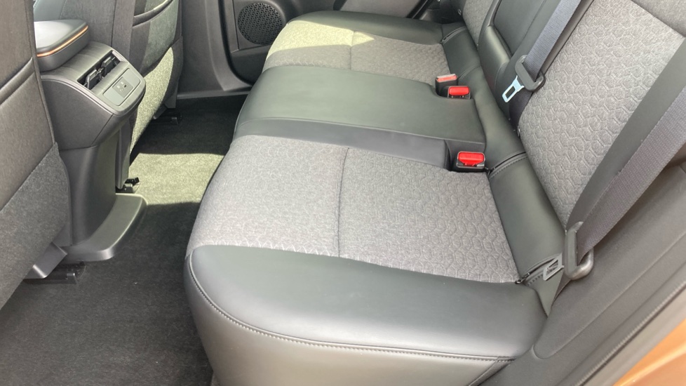 Nissan ARIYA 160kW Advance 63kWh 22kWCh 5dr Auto Electric Hatchback - Image 16