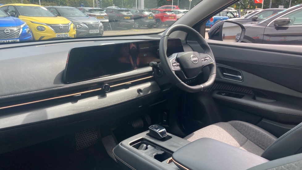 Nissan ARIYA 178kW Advance 87kWh 22kWCh 5dr Auto Electric Hatchback - Image 9