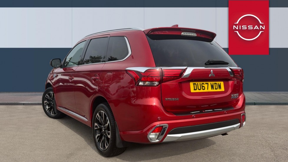 Mitsubishi Outlander 2.0 PHEV GX5hs 5dr Auto Estate - Image 2