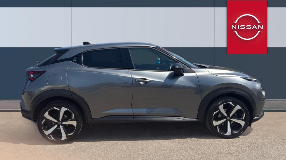 Nissan Juke 1.0 DiG-T 114 Tekna 5dr Petrol Hatchback - Image 5