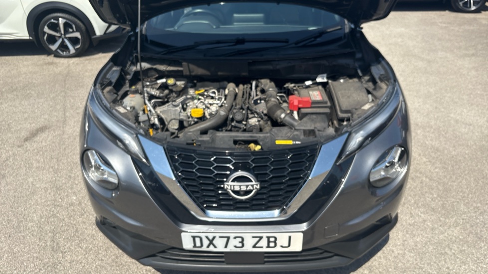 Nissan Juke 1.0 DiG-T 114 Tekna 5dr Petrol Hatchback - Image 8
