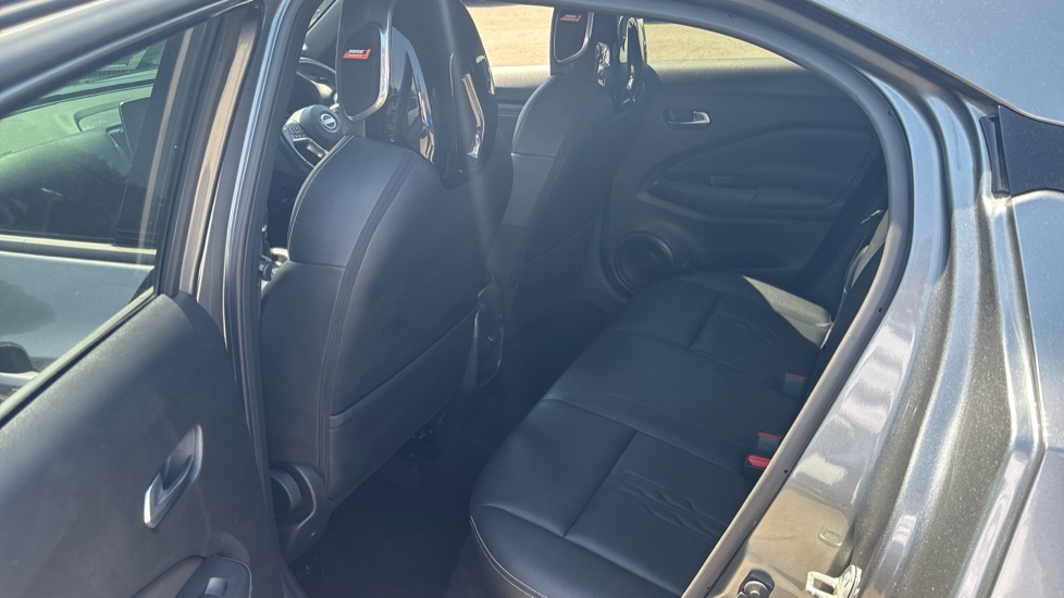 Nissan Juke 1.0 DiG-T 114 Tekna 5dr Petrol Hatchback - Image 16