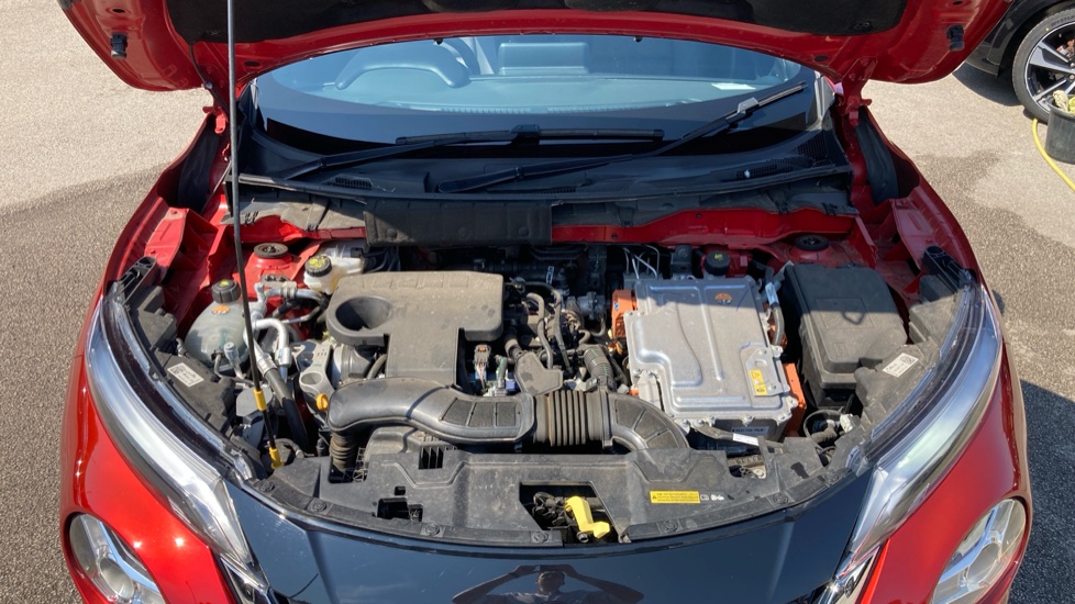 Nissan Juke 1.6 Hybrid Tekna 5dr Auto Hybrid Hatchback - Image 8