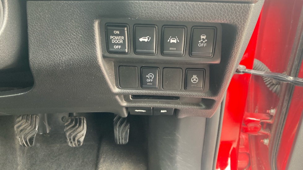 Nissan X-Trail 1.7 dCi Tekna 5dr 4WD Diesel Station Wagon - Image 28