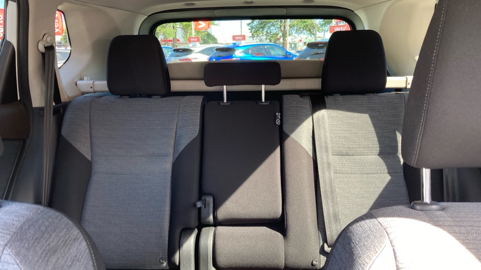 Nissan X-Trail 1.5 MHEV 163 N-Connecta 5dr [7 Seat] Xtronic Petrol Station Wagon - Image 15