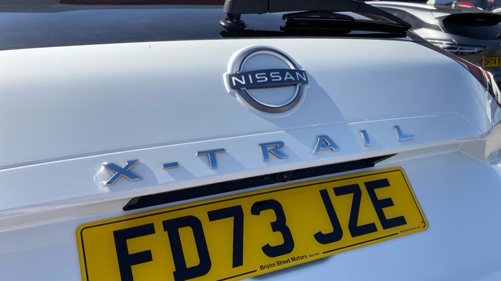 Nissan X-Trail 1.5 MHEV 163 N-Connecta 5dr [7 Seat] Xtronic Petrol Station Wagon - Image 44