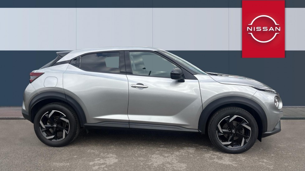 Nissan Juke 1.0 DiG-T 114 N-Connecta 5dr Petrol Hatchback - Image 5