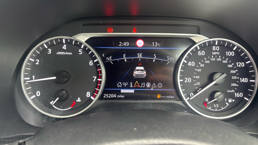 Nissan Juke 1.0 DiG-T 114 N-Connecta 5dr Petrol Hatchback - Image 29
